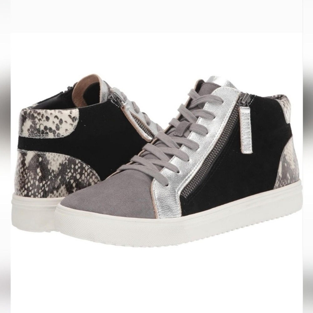 Women’s BLONDO grey/black suede snakeskin waterproof high top sneakers- Size 9